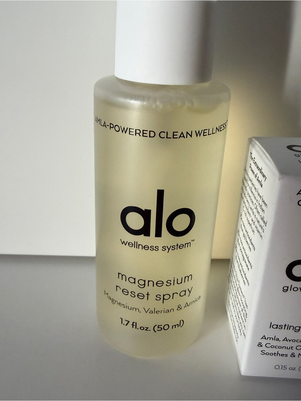 Alo Magnesium Reset Spray + Lip Balm Set Glow System New - Picture 2 of 4
